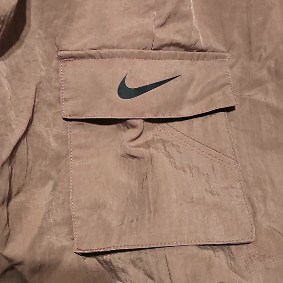 Nike Purple High‎ Waist Shorts Size XS NWT - Picture 3 of 10